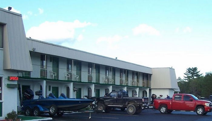 Granada Inn Motel - Web Listing (newer photo)